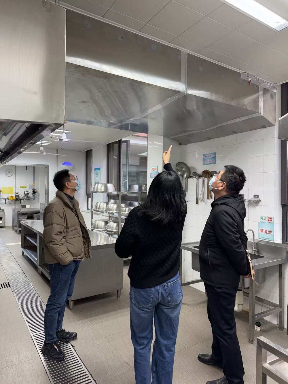 b45f86b8-eeaa-4bd2-9b65-1585de540807