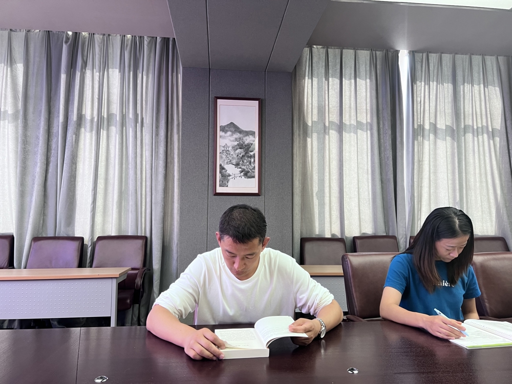 5f4f505a4f786d82d382a0e62caf9819(1)