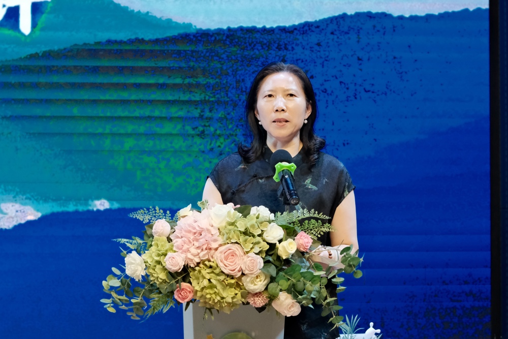 24 王明珠 24 王明珠