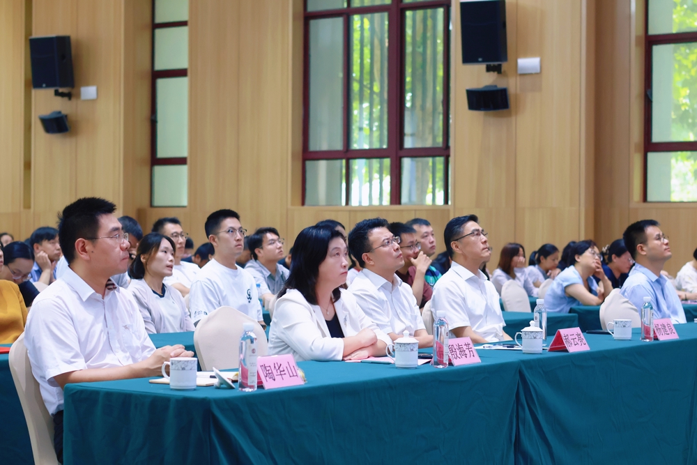 05c70b4a3b0425fa26581e569a6afbe4_origin(1)