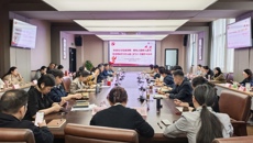 我校召开10月份党委理论学习中心组（扩大）学习会议