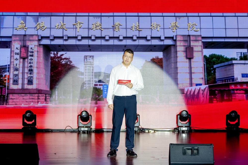 f25ef1f3-a8bd-4fb9-abcd-2f53d179e427 f25ef1f3-a8bd-4fb9-abcd-2f53d179e427